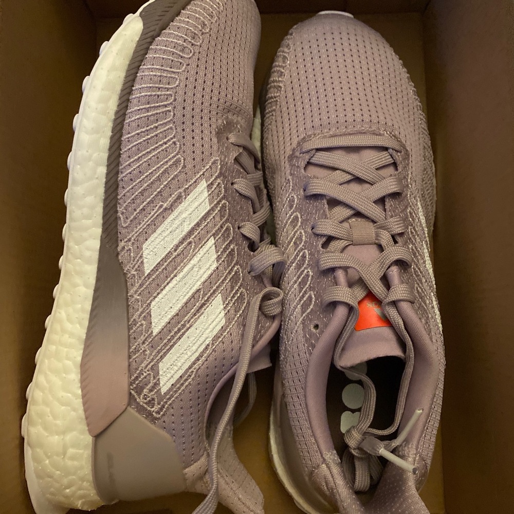 Adidas WOMEN Solar Boost 19